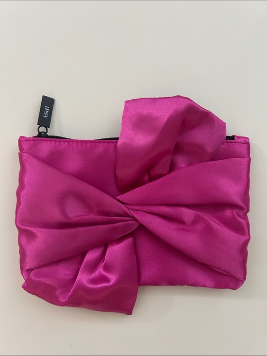 ipsy Other - ipsy Hot Pink Satin Bow makeup bag